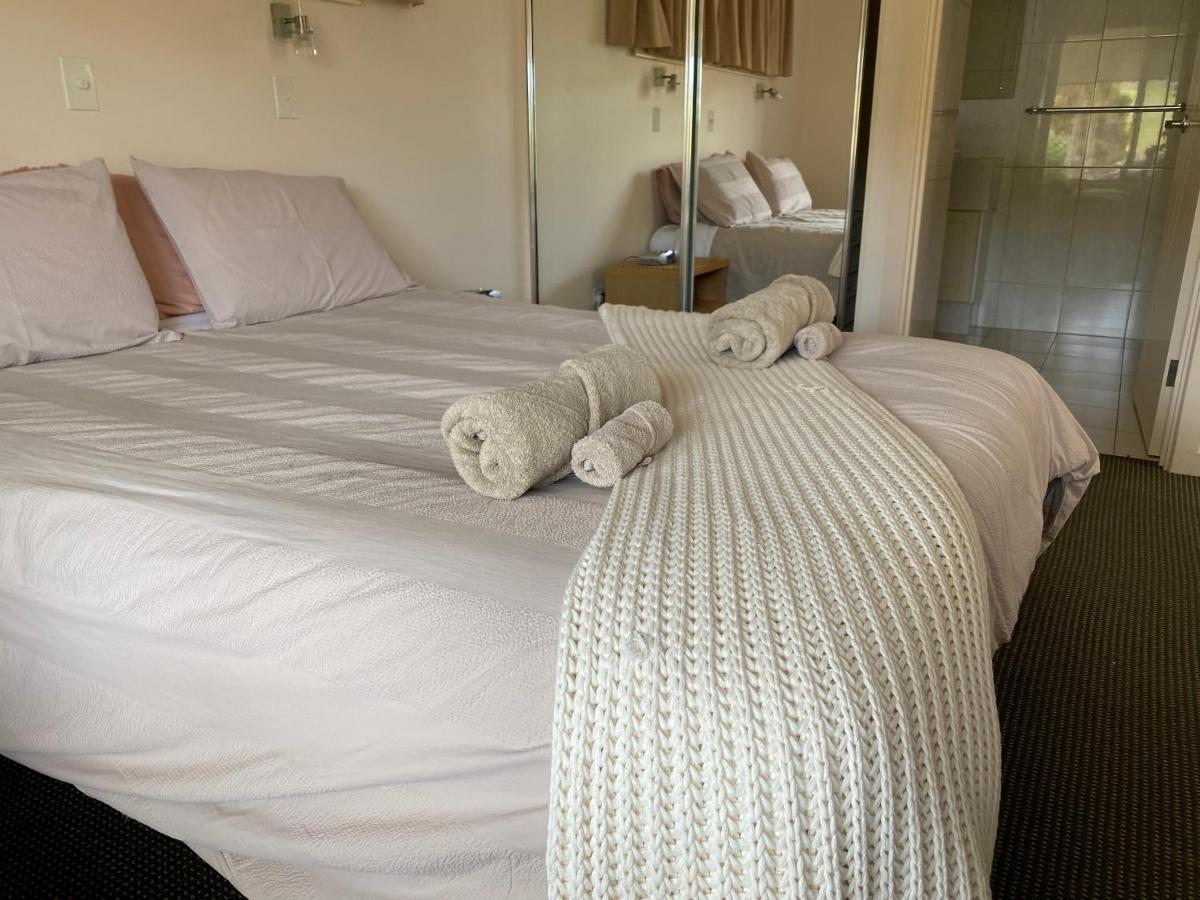 Birubi Holiday Homes Kangaroo Island Emu Bay ภายนอก รูปภาพ